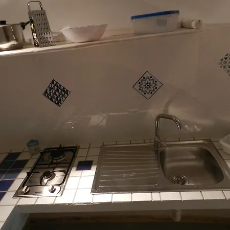 Casa Corte Con Terrazza 펜션 *