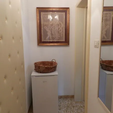 Semesterbostad Casa Corte Con Terrazza *