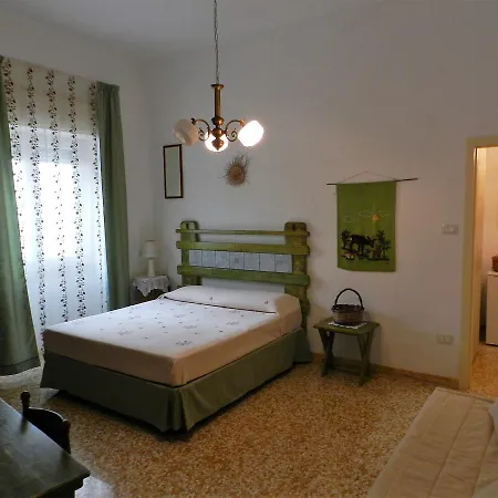 Casa Corte Con Terrazza * Taviano (Lecce)